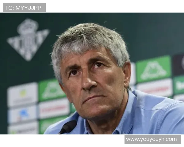 皇马教练遭到球迷疯狂抗议，是否该下课备受争议